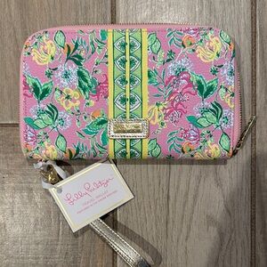 Lilly Pulitzer Pink Floral Wallet